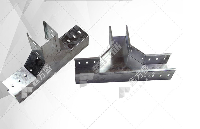 Jinggu galvanized trough bridge horizontal tee 600 width and 2.0 thickness