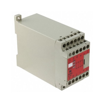 欧姆龙 G9SA-301 安全继电器单元 G9SA-301 AC/DC24