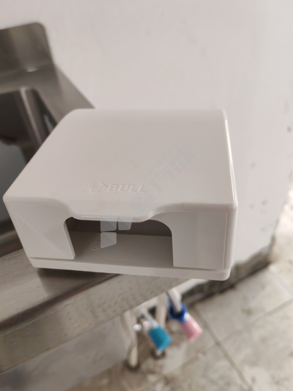 公牛 86型插座防溅盒 F03B/白色