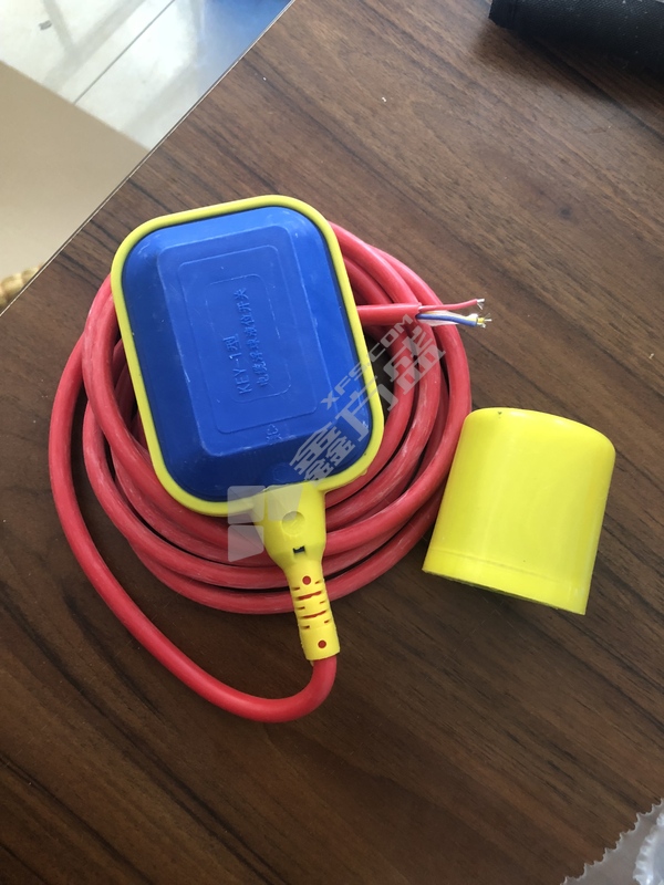 新明丰 硅胶线浮球式液位开关 3m/1.0mpa