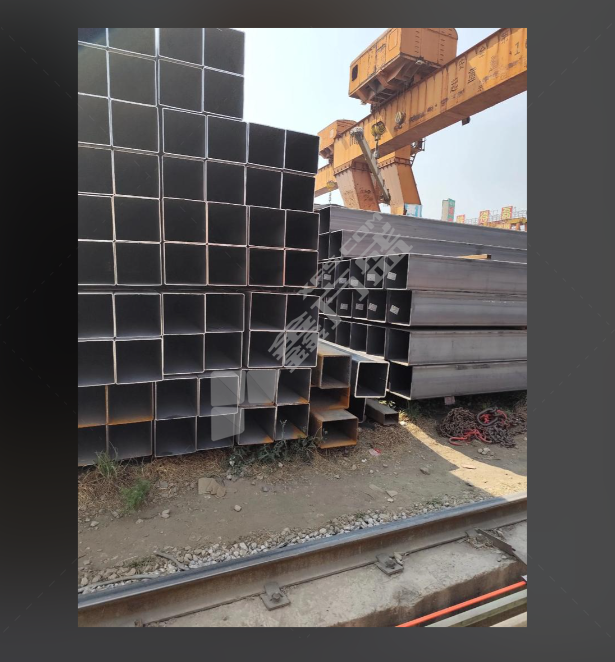 友发 Q235B 黑矩形管 6m/80*40*2.5mm