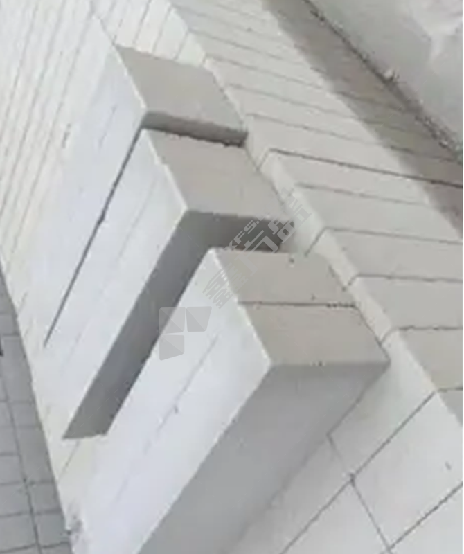 A3.5 蒸压加气混凝土砌块 600*240*180mm
