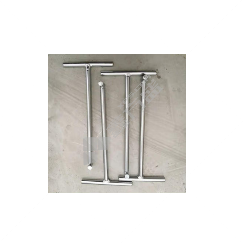 国产不锈钢井盖钩子 上端长15厘米、长度71厘米、下端长3厘米 钢本色