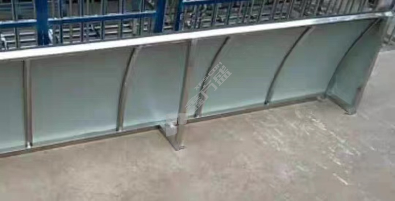 #雨搭（滕州定制） 约2m*1m不锈钢框架+彩钢瓦