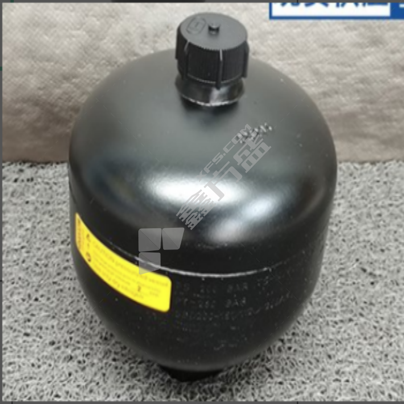 成都阳风 氮气罐 PS 210 BAR TS-40/100℃ V 2.8L 黑色