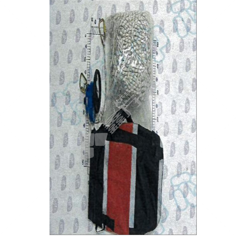 救援缓降器. ERK1001-100 逃生绳长度:100m,等级：ClassA，破断强度：22.6kN，下降速度：1m/s，最大载荷：175kg，包含防水包一个、救援逃生器本体一个..