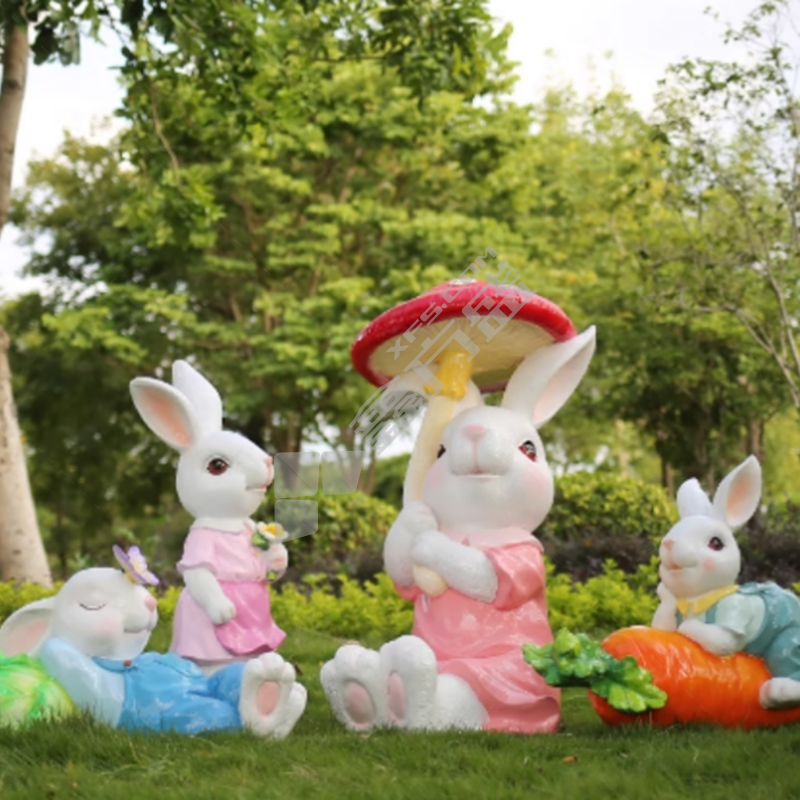 国产优品 白色花园兔整套雕塑 拿花的兔妹妹长30*宽29*高81cm睡觉的兔哥哥长68*宽43*高39cm调皮的兔弟弟长73*宽35*高60cm抱蘑菇的兔妈妈长79*宽54*高105cm
