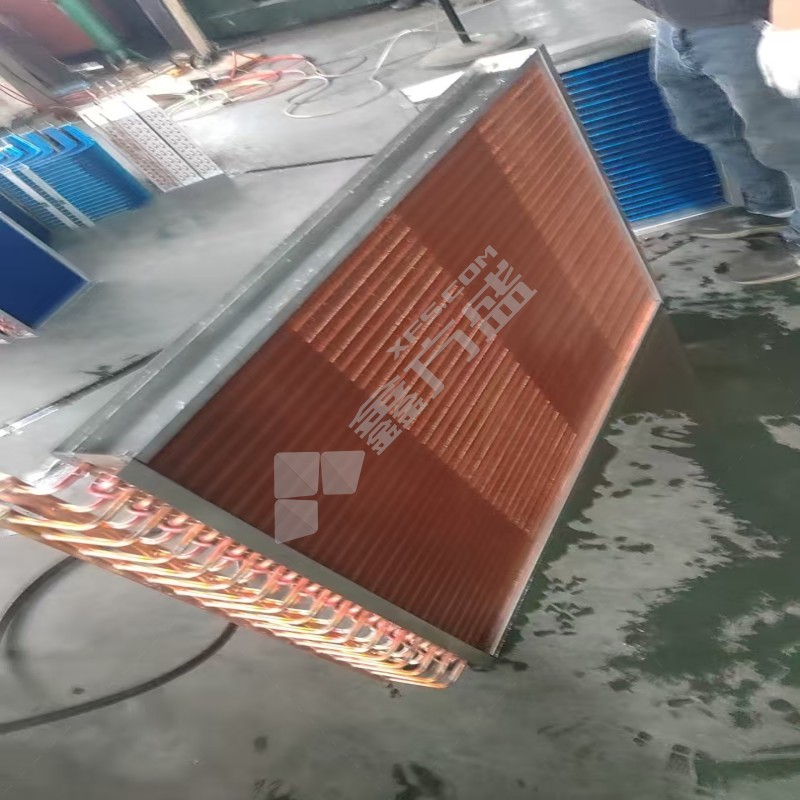 EX 南阳一通 空气式换热器 HR40 匹配制冷量40kW 尺寸：1400*1300高*65mm 材质：铜管铜翅片