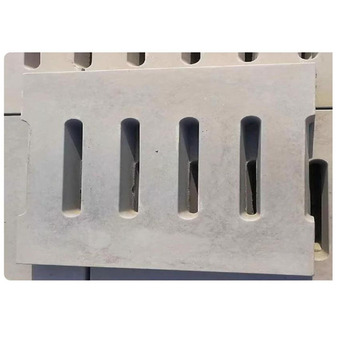 3-56劳务三处负二层水泥井盖 1070*1070*45mm/300kg