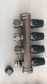石达 铜分水器SD-1017红古（手动） 4路（25进，20出*2.0）配2根支架